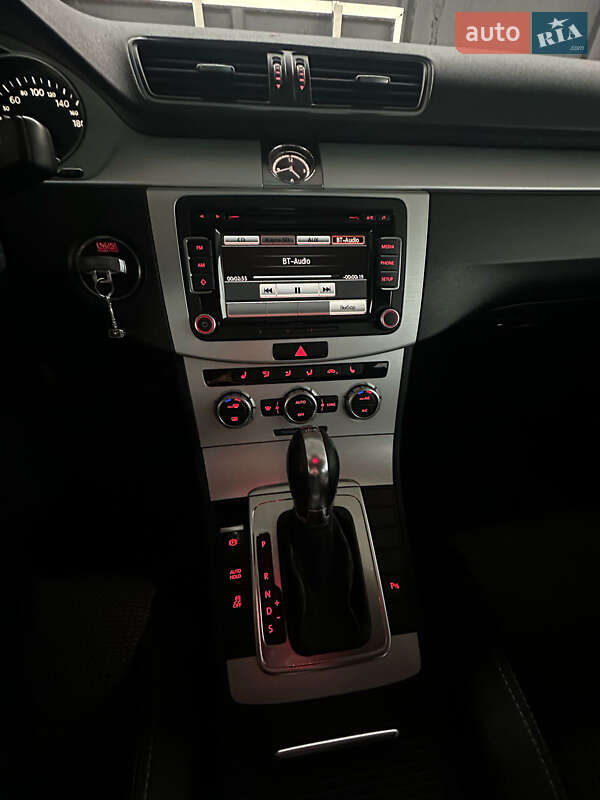 Купе Volkswagen CC / Passat CC 2013 в Чернівцях фото 11 Купе Volkswagen CC / Passat CC 2013 в Чернівцях