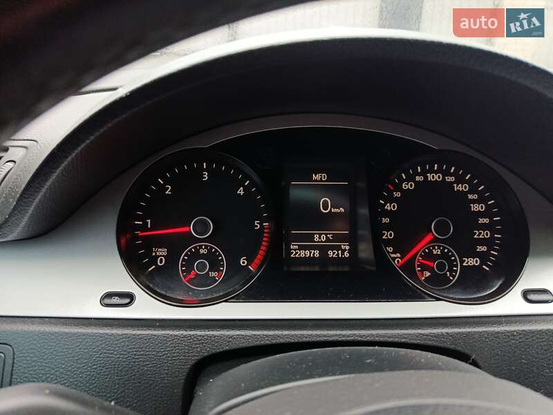 Купе Volkswagen CC / Passat CC 2011 в Тростянці фото 13 Купе Volkswagen CC / Passat CC 2011 в Тростянці