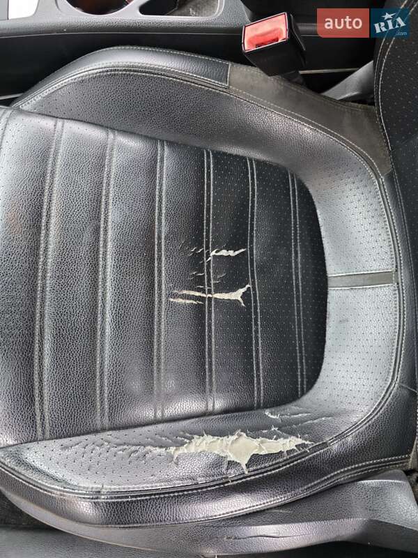 Купе Volkswagen CC / Passat CC 2011 в Львові фото 23 Купе Volkswagen CC / Passat CC 2011 в Львові