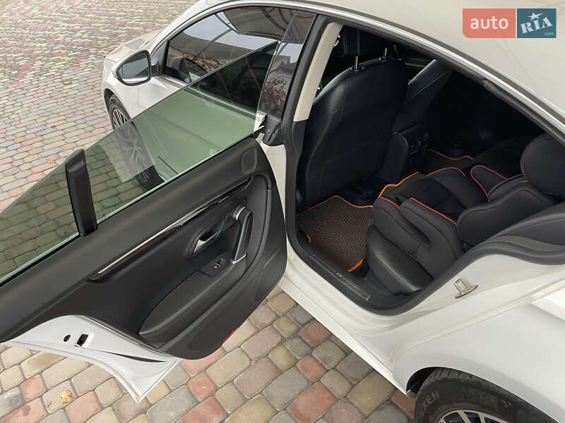 Купе Volkswagen CC / Passat CC 2012 в Дніпрі фото 18 Купе Volkswagen CC / Passat CC 2012 в Дніпрі