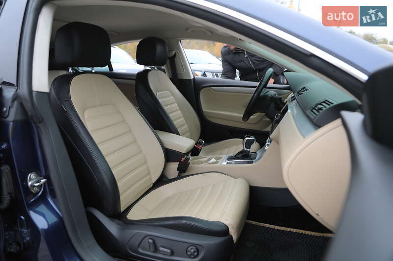 Купе Volkswagen CC / Passat CC 2012 в Харкові фото 10 Купе Volkswagen CC / Passat CC 2012 в Харкові