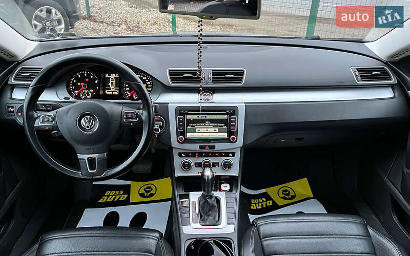 Купе Volkswagen CC / Passat CC 2013 в Коломиї