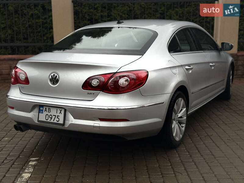 Купе Volkswagen CC / Passat CC 2009 в Василькові