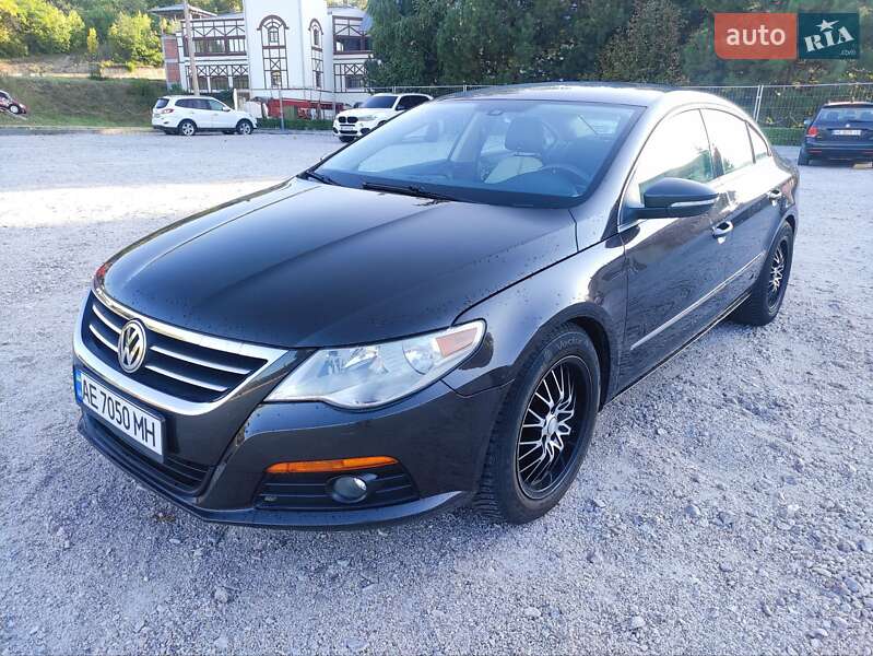 Купе Volkswagen CC / Passat CC 2009 в Дніпрі