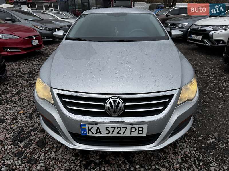 Купе Volkswagen CC / Passat CC 2011 в Києві фото 7 Купе Volkswagen CC / Passat CC 2011 в Києві