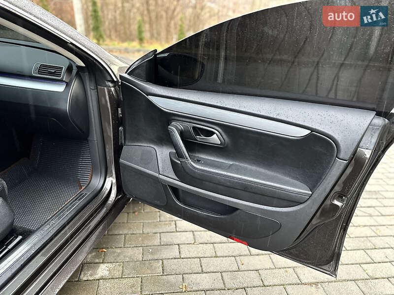 Купе Volkswagen CC / Passat CC 2016 в Тернополі фото 18 Купе Volkswagen CC / Passat CC 2016 в Тернополі