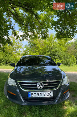 Купе Volkswagen CC / Passat CC 2011 в Винниках