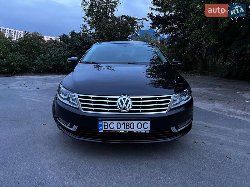 Купе Volkswagen CC / Passat CC 2015 в Чернігові