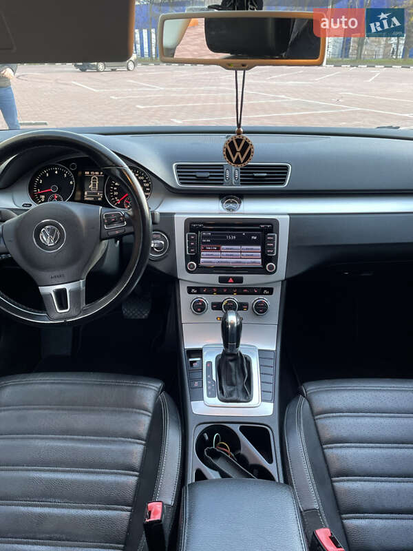 Купе Volkswagen CC / Passat CC 2013 в Одесі