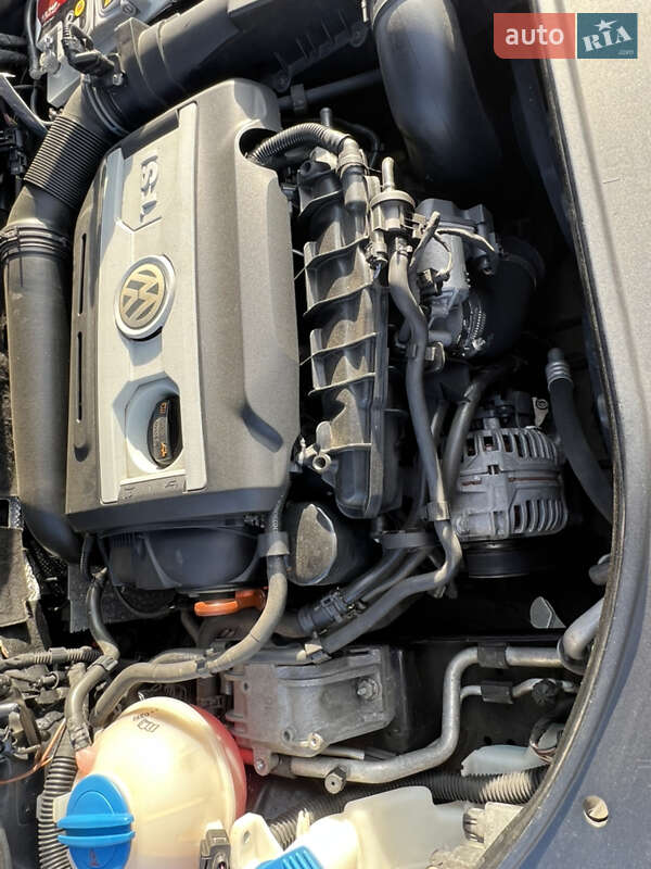 Купе Volkswagen CC / Passat CC 2010 в Снятине фото 19 Купе Volkswagen CC / Passat CC 2010 в Снятине