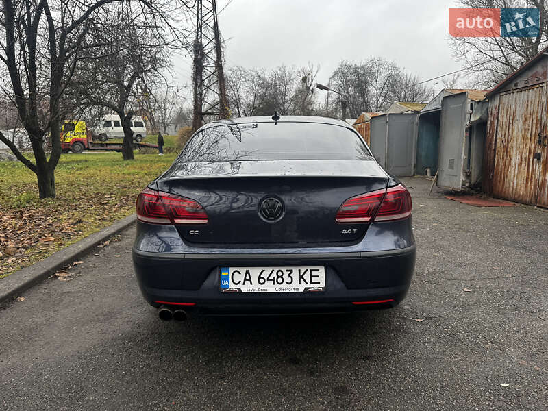 Купе Volkswagen CC / Passat CC 2012 в Киеве