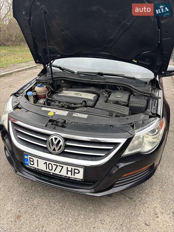 Купе Volkswagen CC / Passat CC 2011 в Киеве