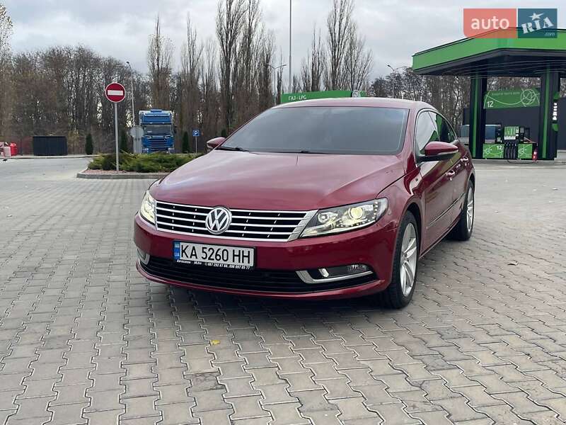 Купе Volkswagen CC / Passat CC 2013 в Кременчуці