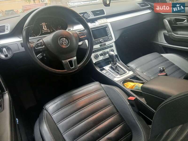 Купе Volkswagen CC / Passat CC 2013 в Киеве фото 8 Купе Volkswagen CC / Passat CC 2013 в Киеве