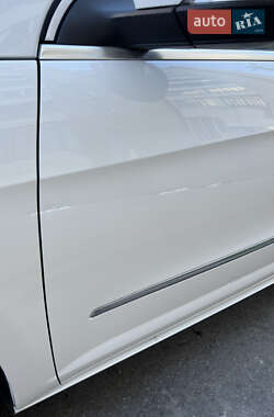 Купе Volkswagen CC / Passat CC 2010 в Львове