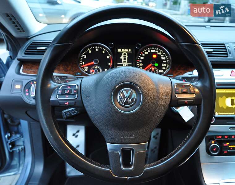 Купе Volkswagen CC / Passat CC 2010 в Одессе
