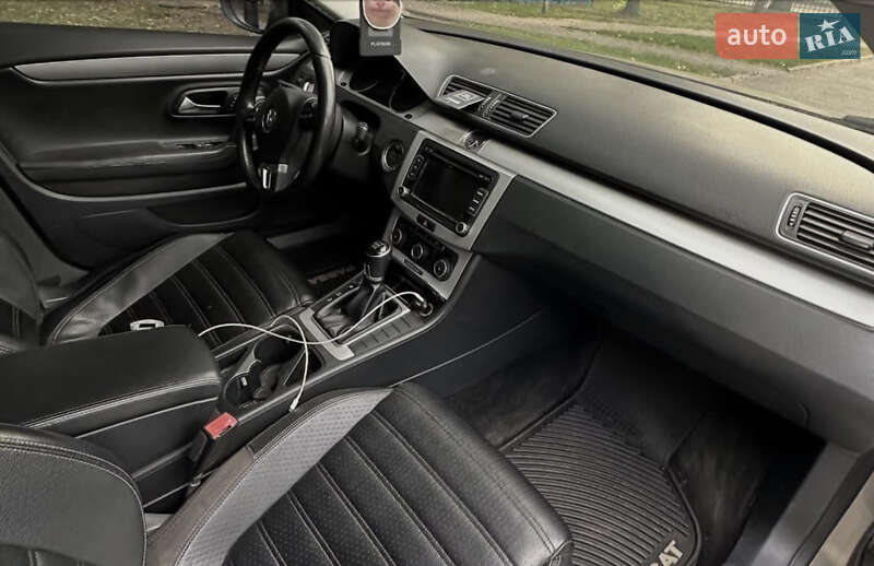 Купе Volkswagen CC / Passat CC 2011 в Кам'янському