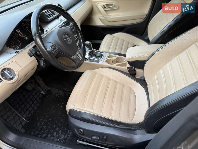 Купе Volkswagen CC / Passat CC 2014 в Кам'янському