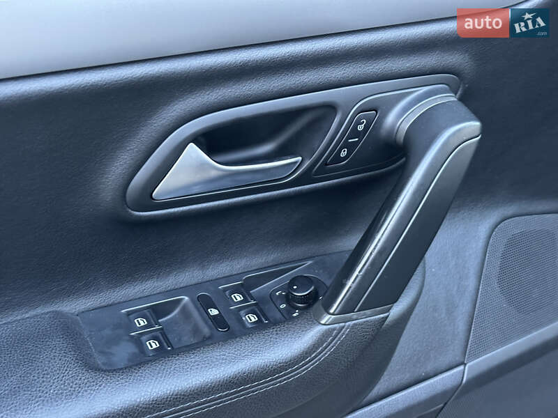 Купе Volkswagen CC / Passat CC 2011 в Одессе фото 45 Купе Volkswagen CC / Passat CC 2011 в Одессе