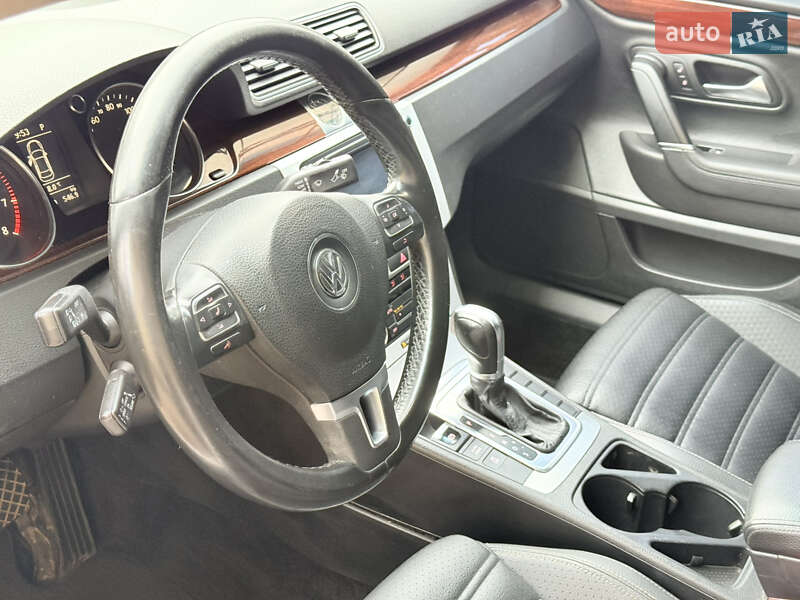 Купе Volkswagen CC / Passat CC 2011 в Харькове