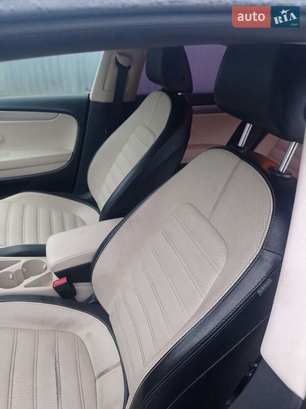 Купе Volkswagen CC / Passat CC 2010 в Хмельницькому