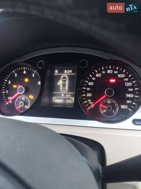 Купе Volkswagen CC / Passat CC 2010 в Хмельницькому