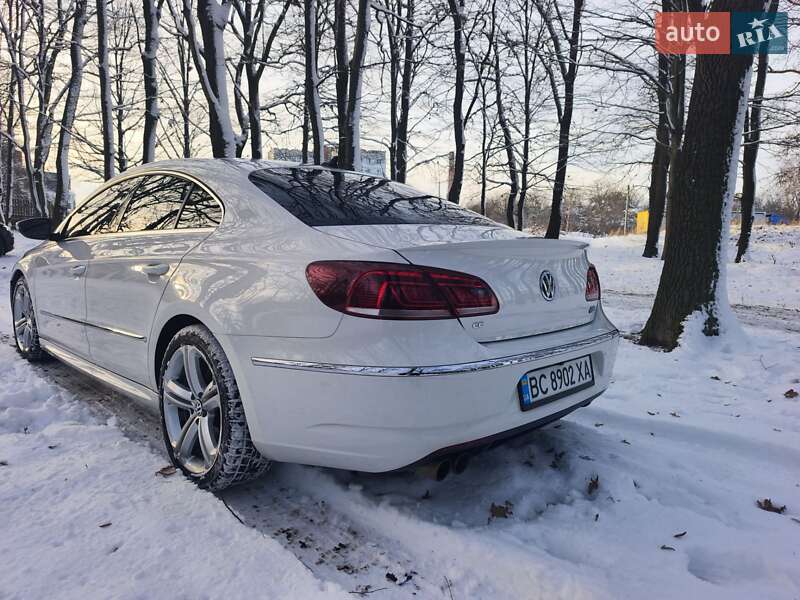 Купе Volkswagen CC / Passat CC 2013 в Львові