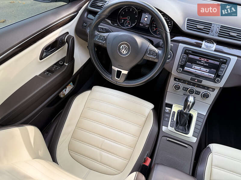Купе Volkswagen CC / Passat CC 2012 в Днепре