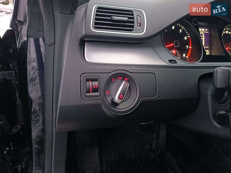 Купе Volkswagen CC / Passat CC 2012 в Львове фото 20 Купе Volkswagen CC / Passat CC 2012 в Львове
