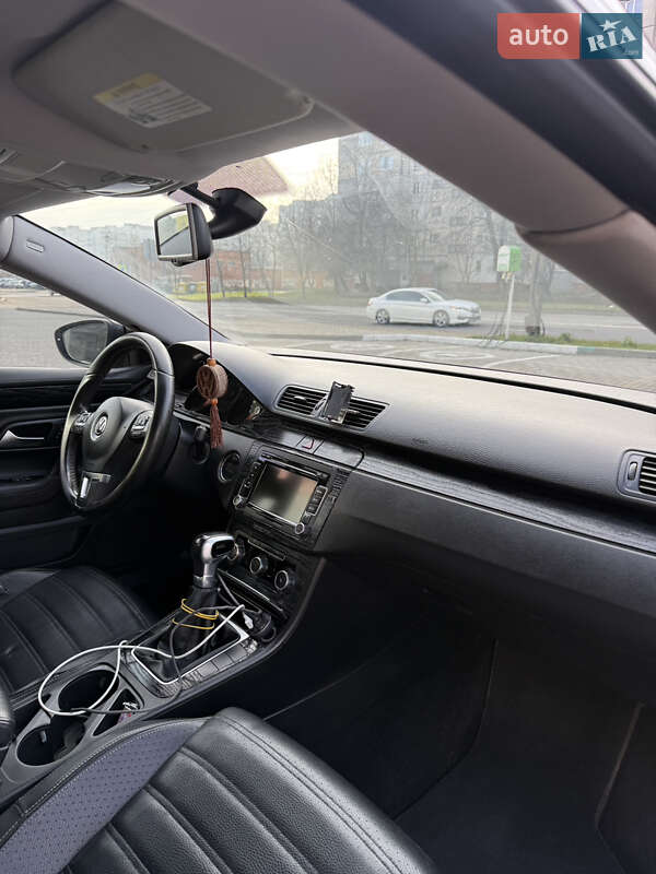 Купе Volkswagen CC / Passat CC 2009 в Хмельницком