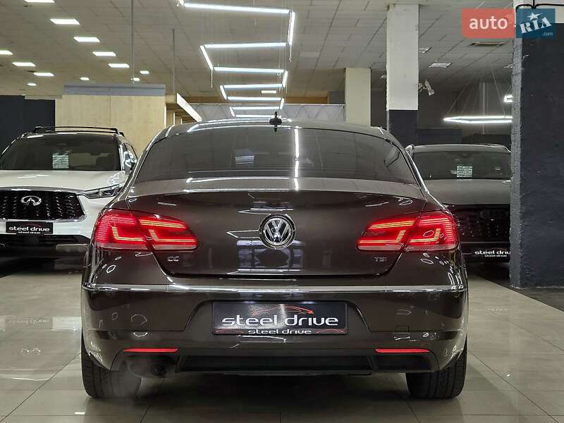 Универсал Volkswagen CC / Passat CC 2016 в Николаеве