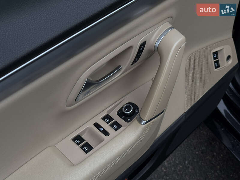 Купе Volkswagen CC / Passat CC 2012 в Тернополі