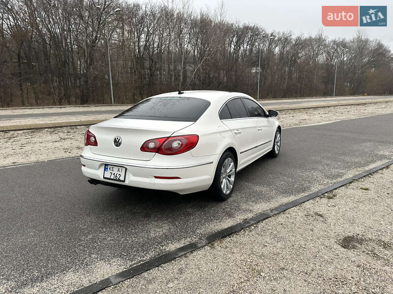 Купе Volkswagen CC / Passat CC 2010 в Днепре