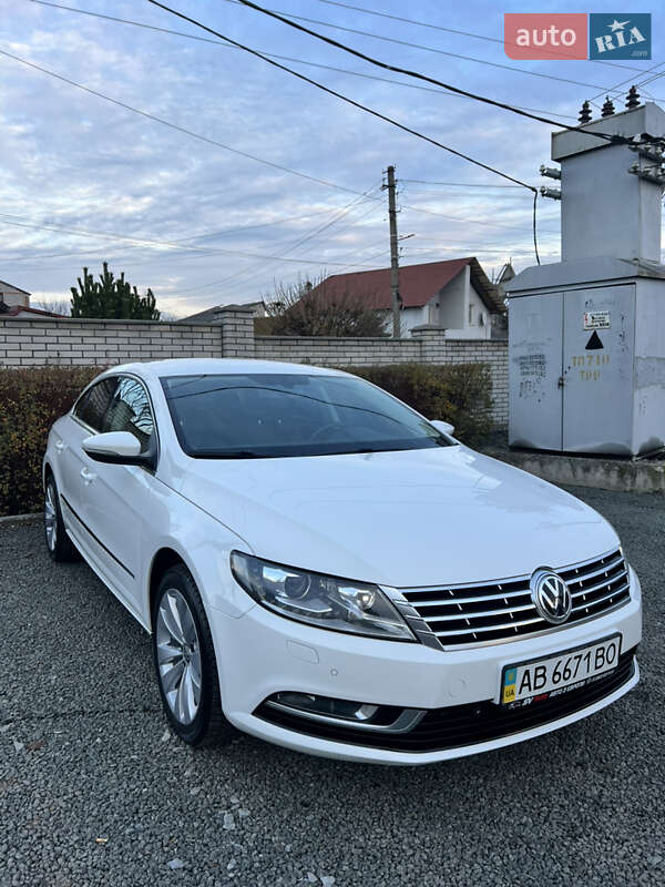 Купе Volkswagen CC / Passat CC 2012 в Житомирі