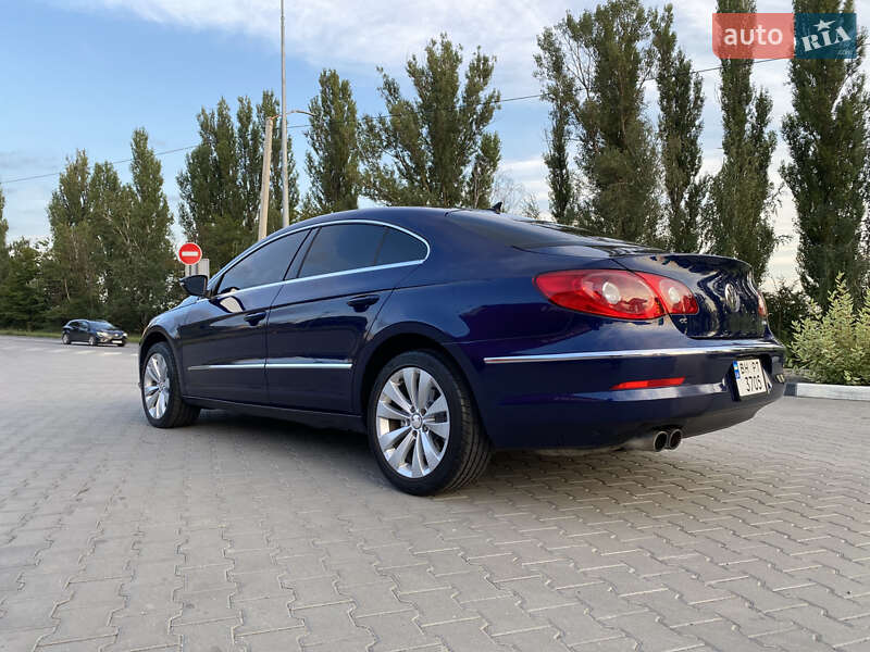 Купе Volkswagen CC / Passat CC 2010 в Хмельницькому
