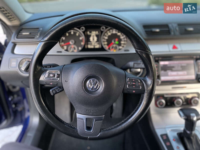 Купе Volkswagen CC / Passat CC 2010 в Хмельницькому