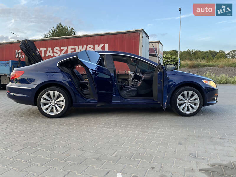 Купе Volkswagen CC / Passat CC 2010 в Хмельницькому