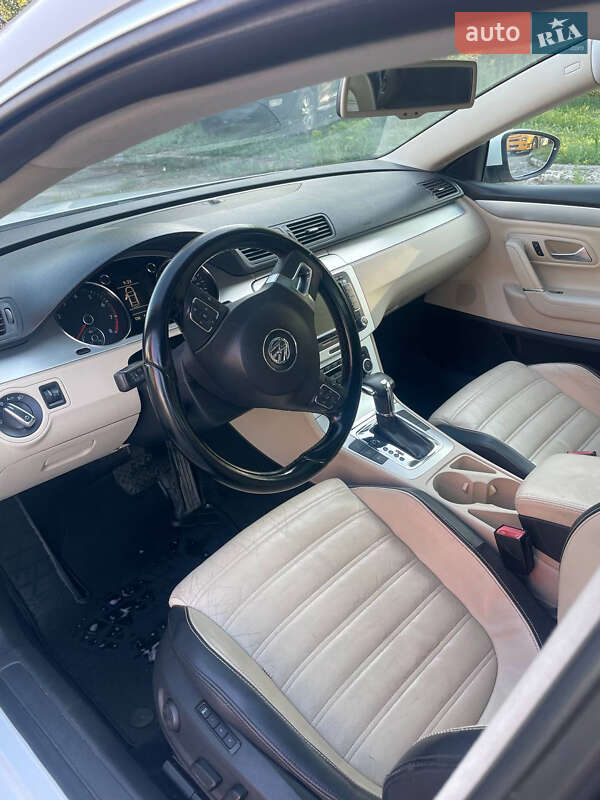 Купе Volkswagen CC / Passat CC 2009 в Харкові