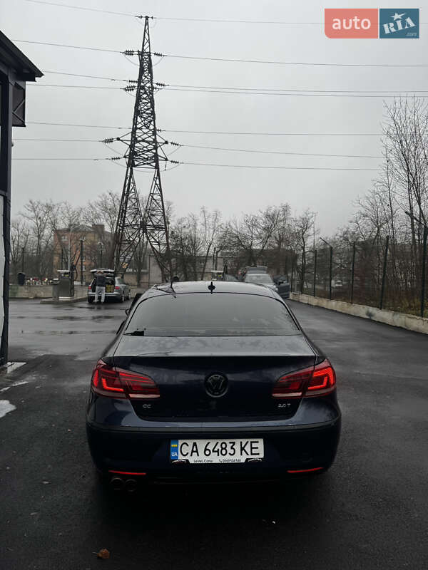 Купе Volkswagen CC / Passat CC 2012 в Києві