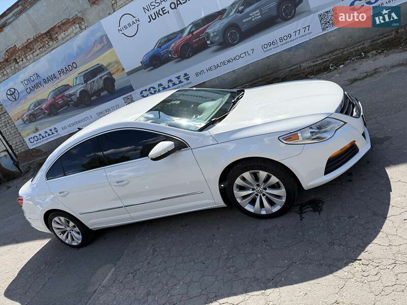 Купе Volkswagen CC / Passat CC 2011 в Славутиче
