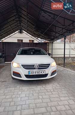Купе Volkswagen CC / Passat CC 2011 в Виннице
