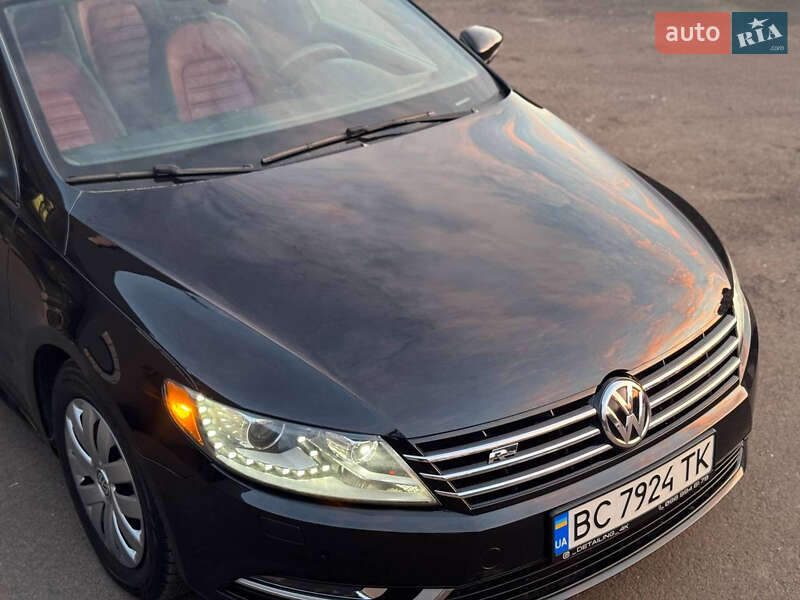 Купе Volkswagen CC / Passat CC 2015 в Києві