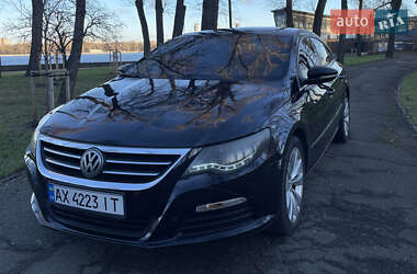 Купе Volkswagen CC / Passat CC 2011 в Киеве