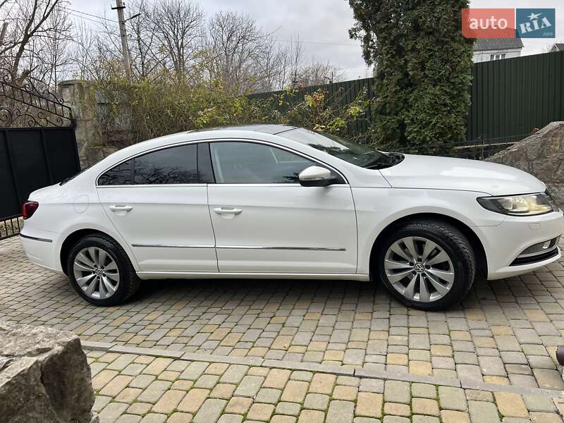 Купе Volkswagen CC / Passat CC 2012 в Хмельницком