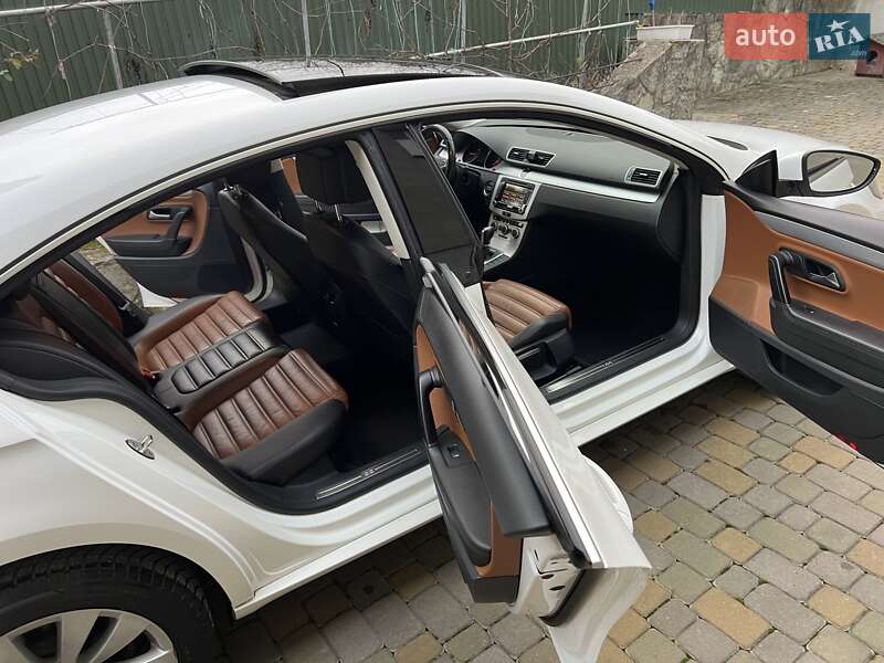 Купе Volkswagen CC / Passat CC 2012 в Хмельницком