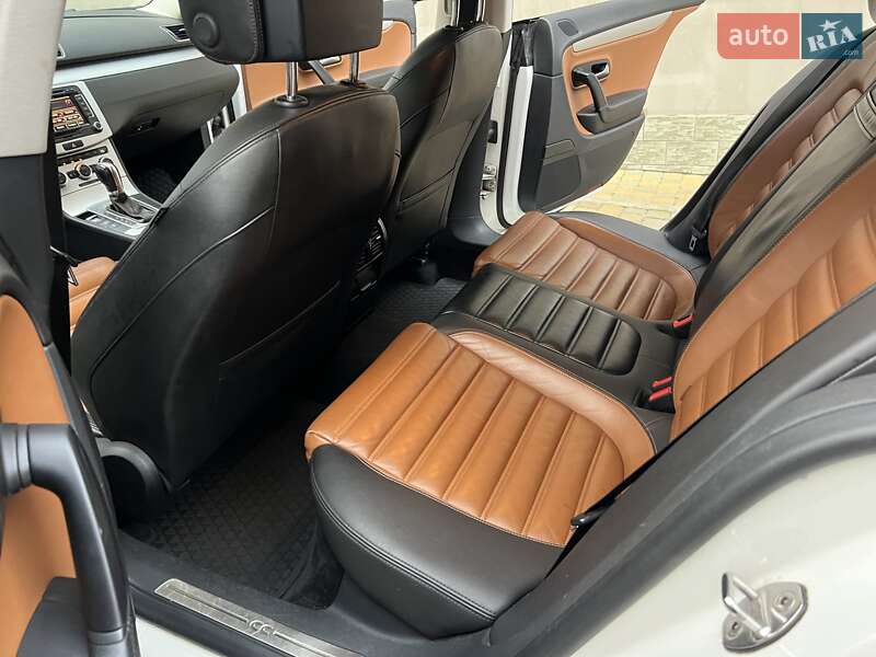 Купе Volkswagen CC / Passat CC 2012 в Хмельницком