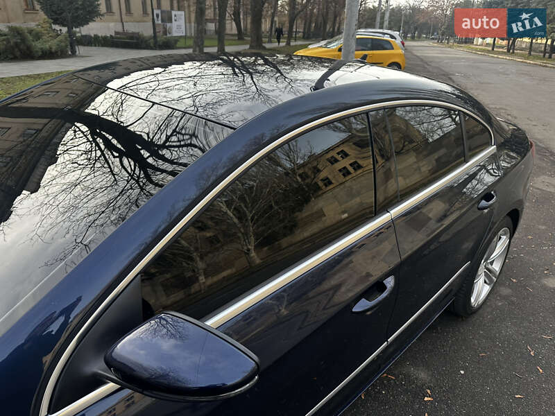 Купе Volkswagen CC / Passat CC 2012 в Николаеве