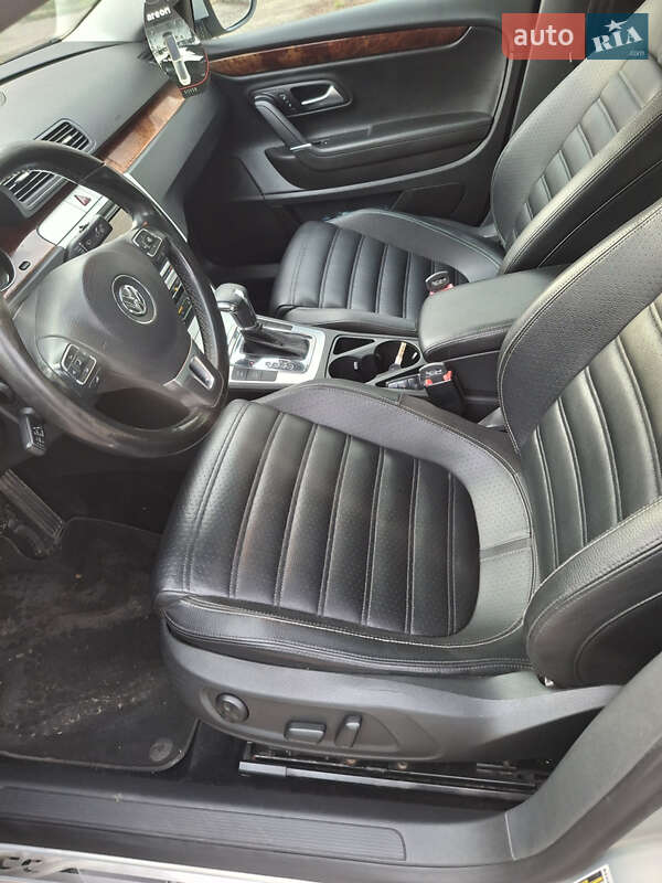 Купе Volkswagen CC / Passat CC 2010 в Первомайську фото 16 Купе Volkswagen CC / Passat CC 2010 в Первомайську