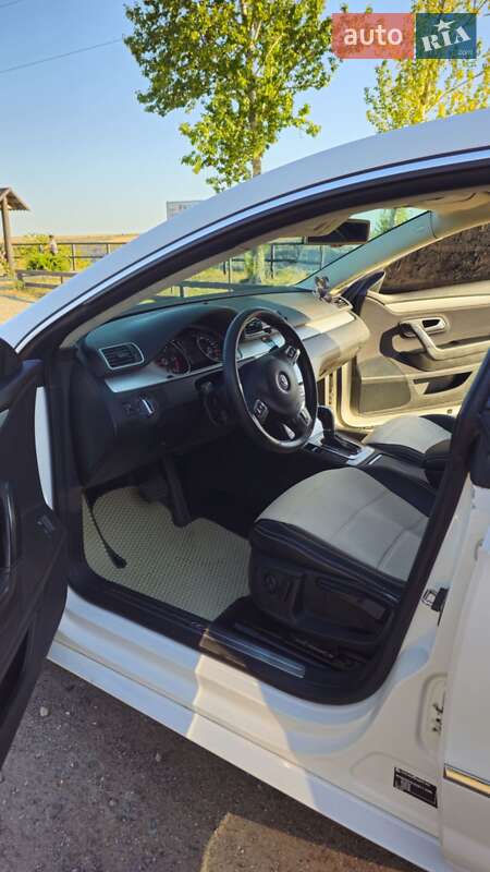 Купе Volkswagen CC / Passat CC 2012 в Ямполе фото 27 Купе Volkswagen CC / Passat CC 2012 в Ямполе