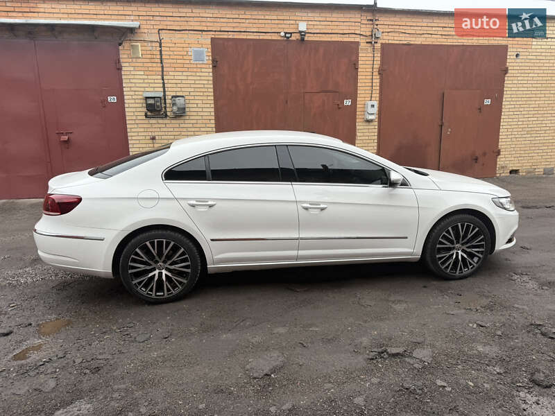 Купе Volkswagen CC / Passat CC 2012 в Белой Церкви